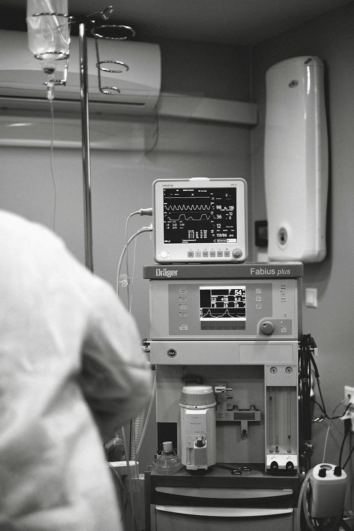 about-img Medical equipment in a clinic, showcasing advanced technology in healthcare.